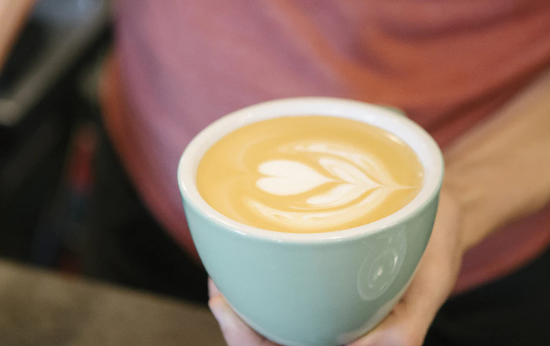 Imagen principal: mitos y verdades del cafe con y sin cafeina