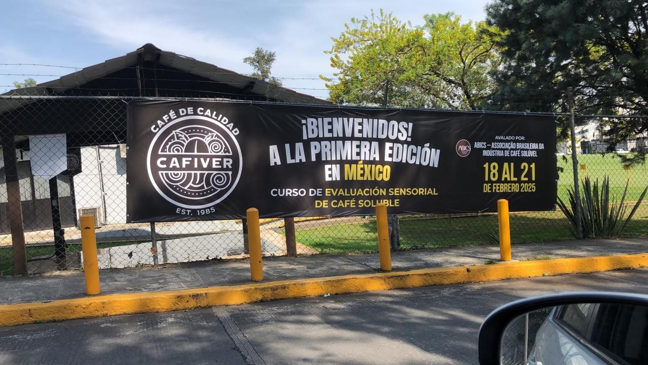 Main image: Cafiver and ABICS, pioneers in instant coffee certification in Mexico