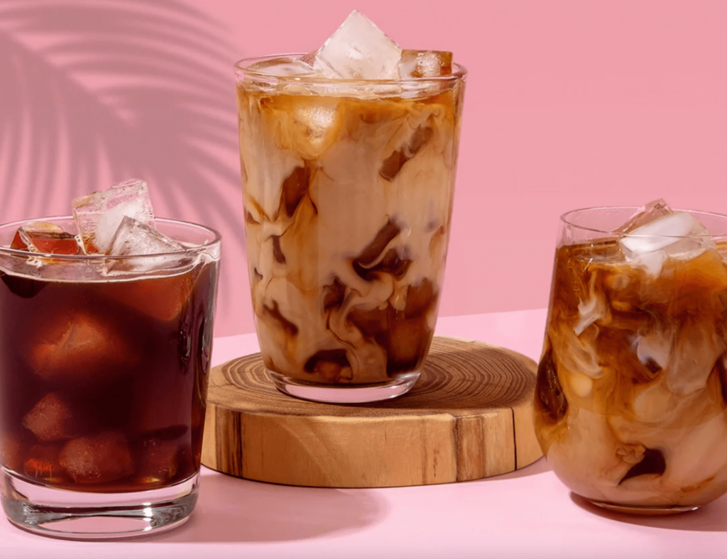 Las 3 Bebidas Frías de Café Más Pedidas: Deléitate con su Historia y Preparación
